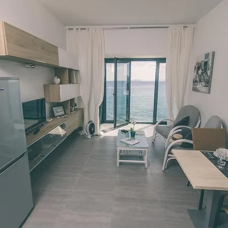 Sea Breeze Apartamento *